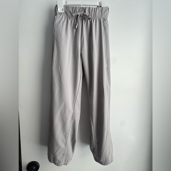 all in motion Pants - All in Motion Women's Light Gray Ankle Pants